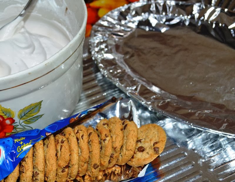 Mely's kitchen Chocolate chips Refrigerator Cake