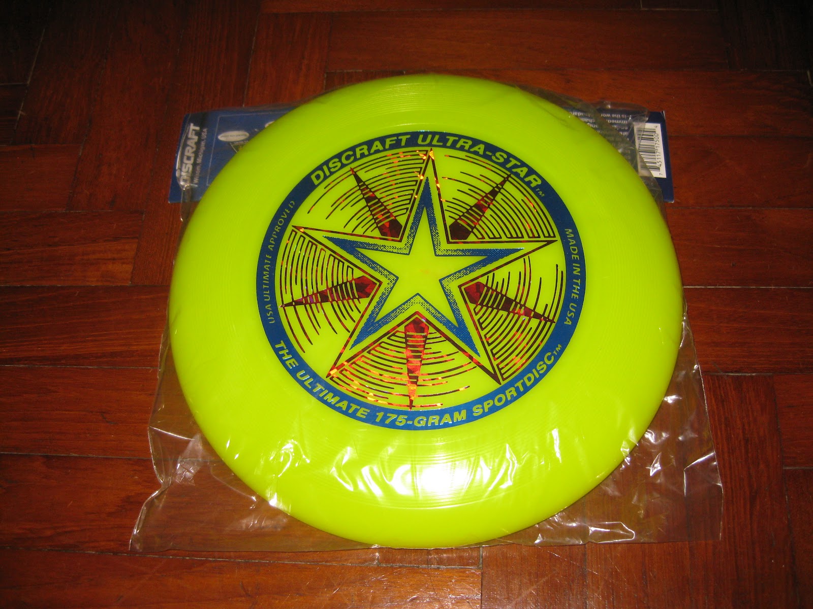 Buy Ultimate Frisbee Discs Here in Singapore! Discraft UltraStar 175g