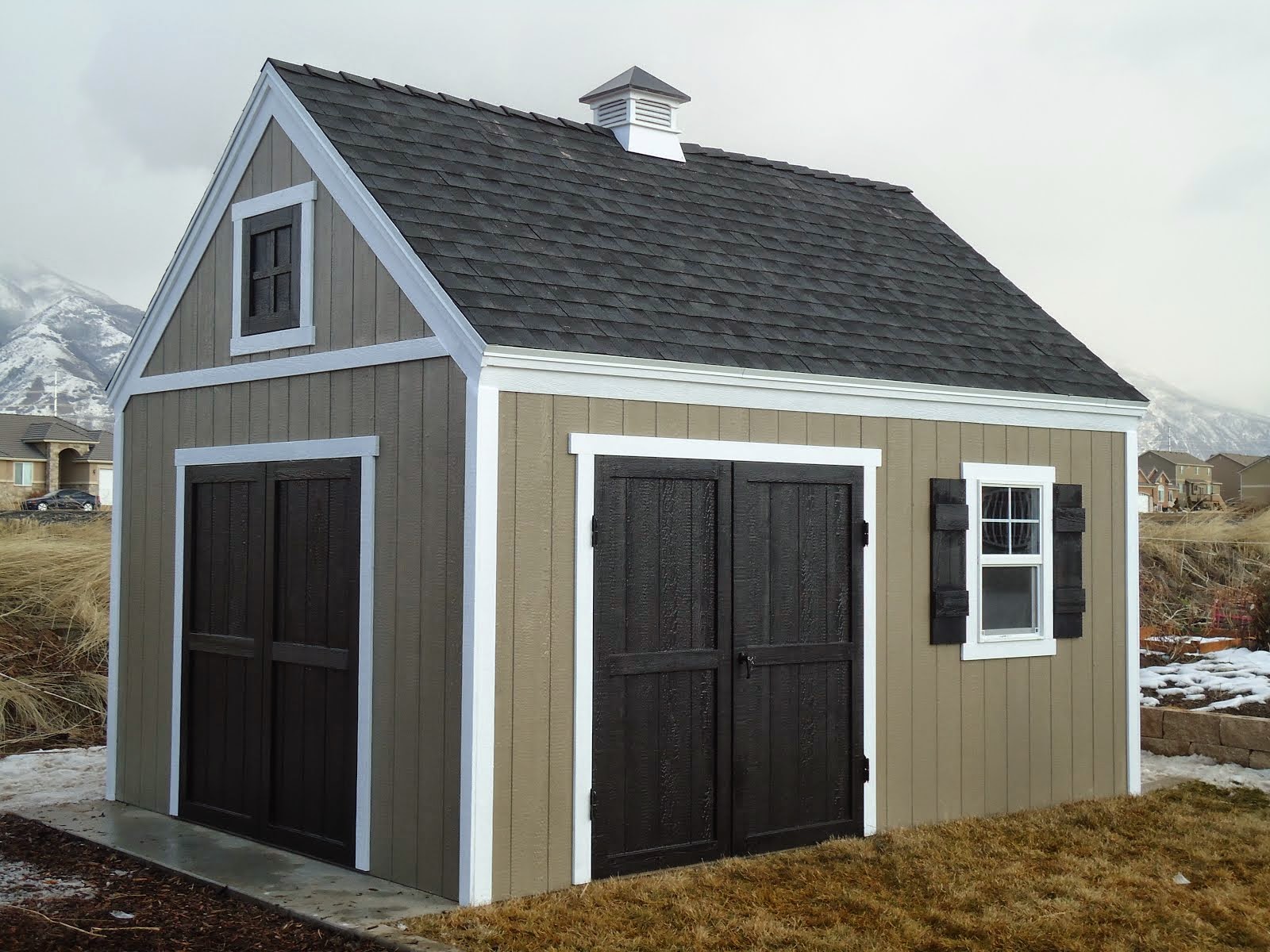 Custom Sheds, Garages, Chicken Coops, Pergolas and Kits