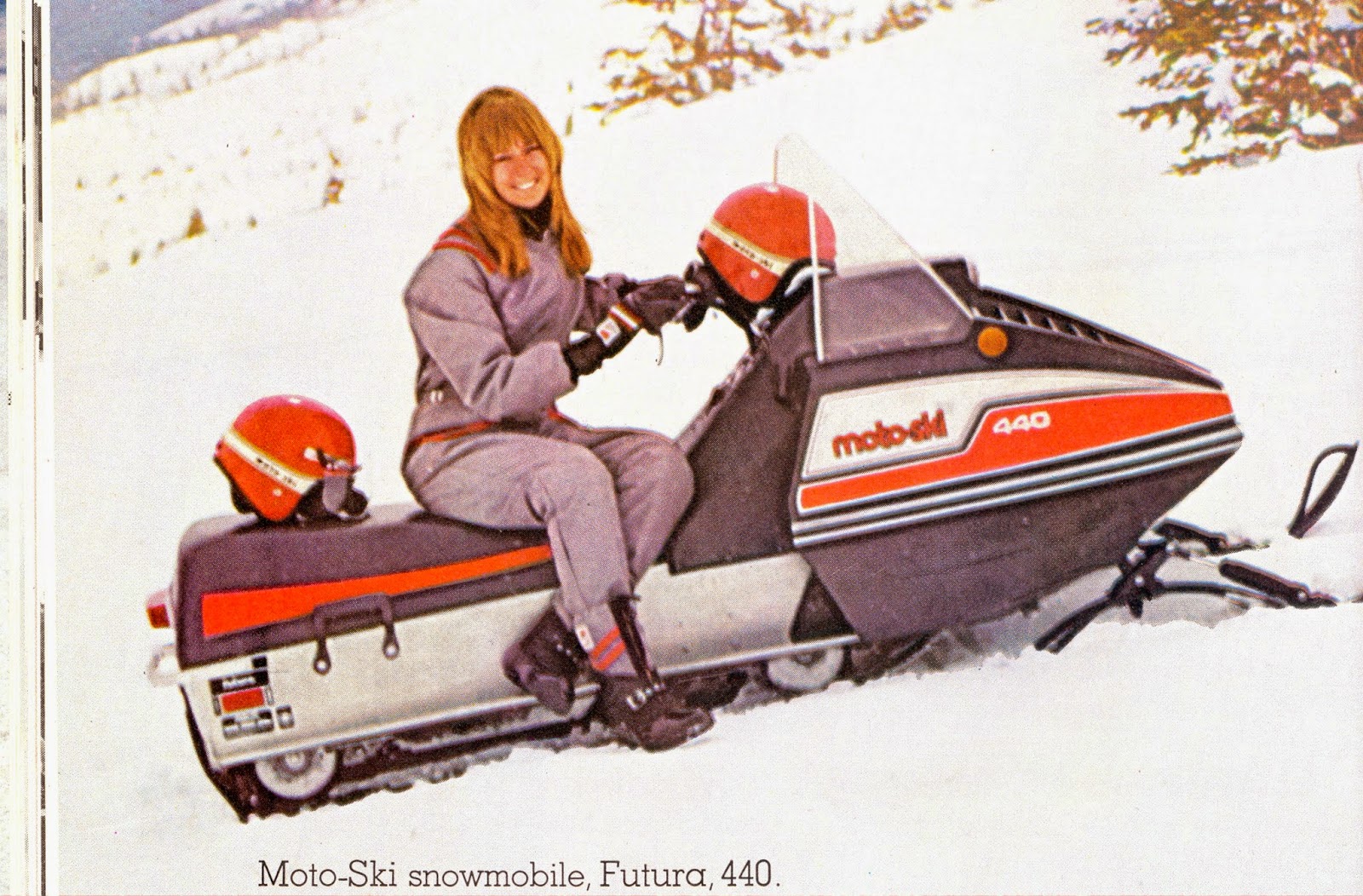 CLASSIC SNOWMOBILES OF THE PAST 1974 MOTOSKI FUTURA