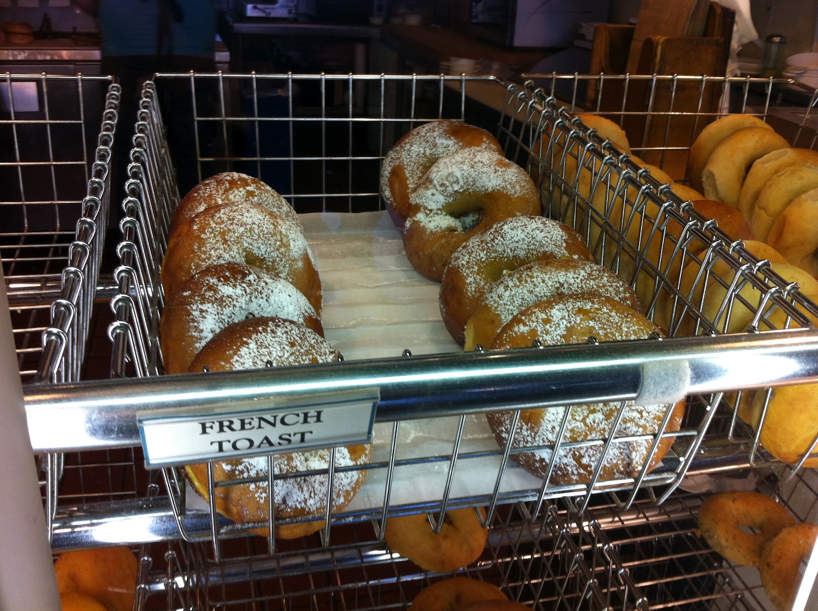 Sasaki Time Review of Izzy's Bagels