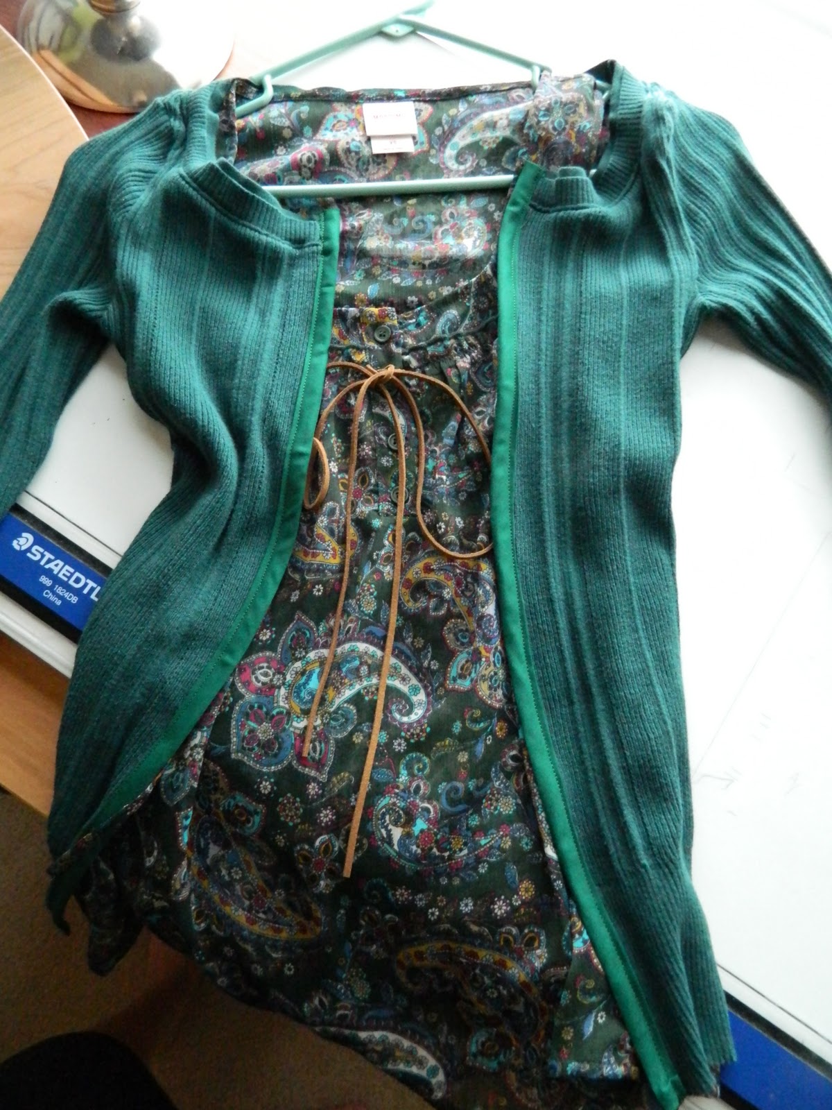 Sewright Sweater to Cardigan Tutorial