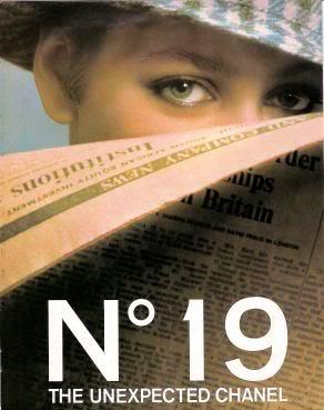 http://3.bp.blogspot.com/-mM7iN17KshA/UROyoaso2LI/AAAAAAAAKdk/TDTy9KzM76Y/s1600/chanel+no.19+australianperfumejunkies.jpg