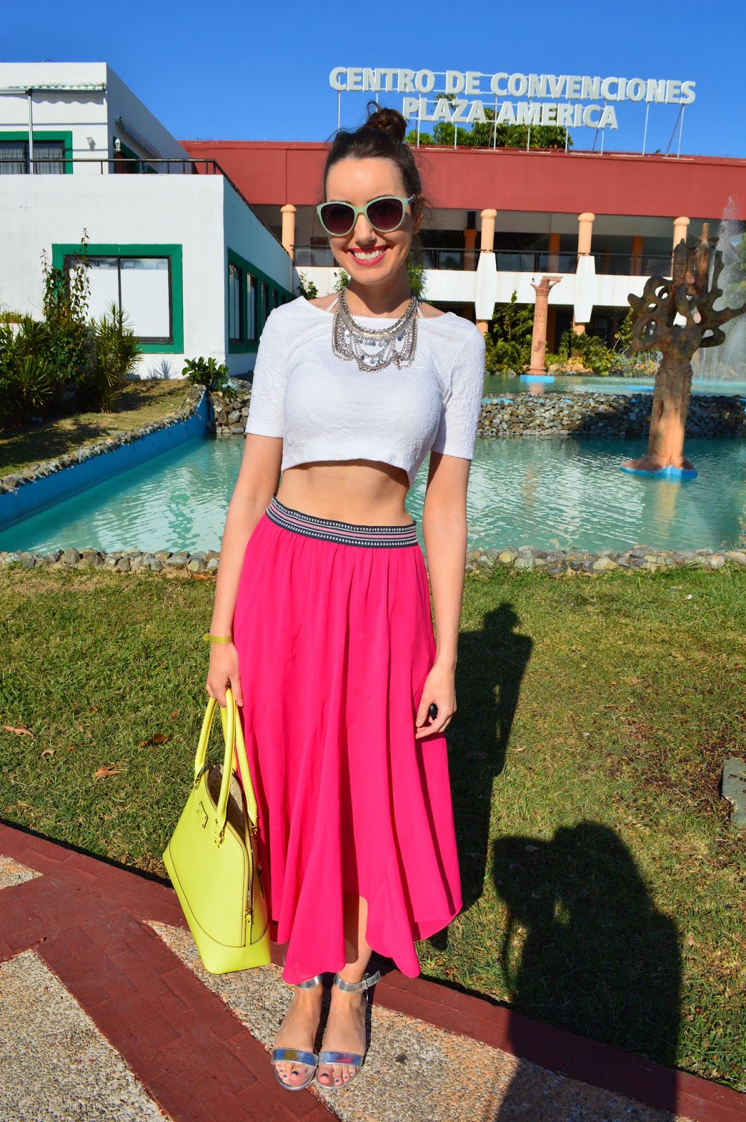 pink maxi skirt, white crop top, yellow kate spade bag, ali o'neill blog