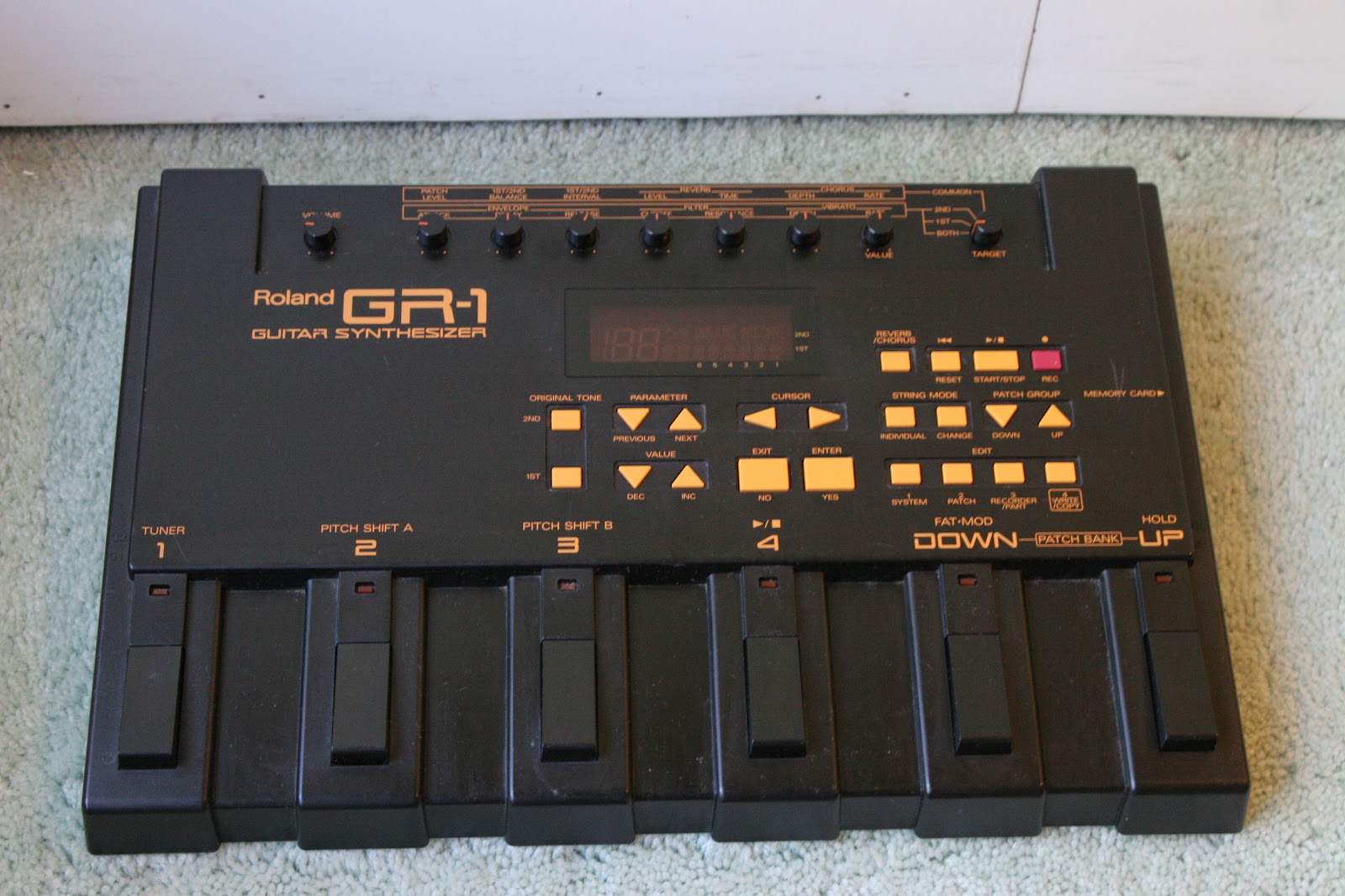 Guitar Industry Trends and Dynamics Roland GR1 Guitar Synthesizer