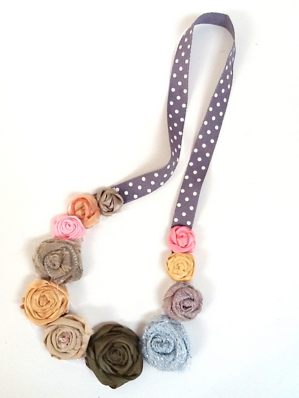 Get Crafty DIY Rolled Fabric Flower Necklace