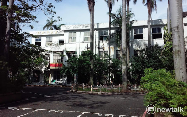 舊嘉義市公所曾是「嘉義媽祖婆」許世賢上班的地方。 舊嘉義市公所曾是「嘉義媽祖婆」許世賢上班的地方。