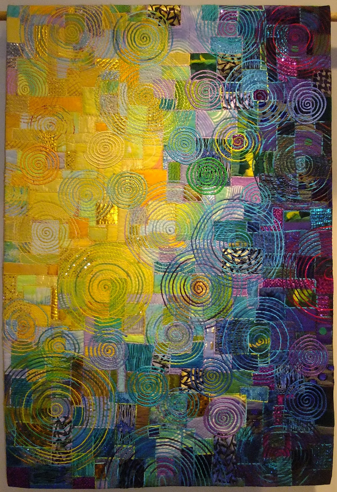 vivian in stitches La Conner Quilt & Textile Museum