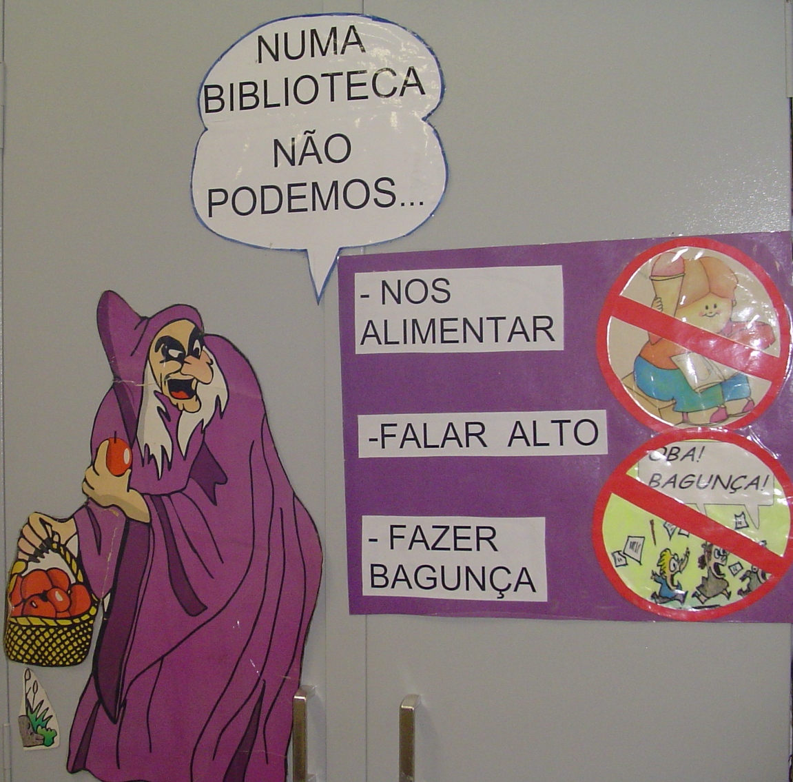 O que não podemos fazer na biblioteca?