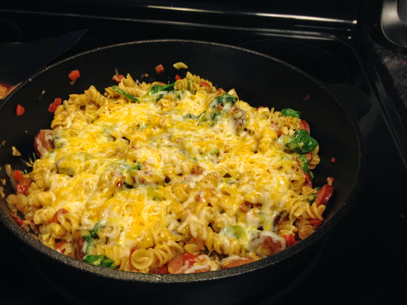 Life {R+S} CastIron Skillet Sausage & Spinach Pasta