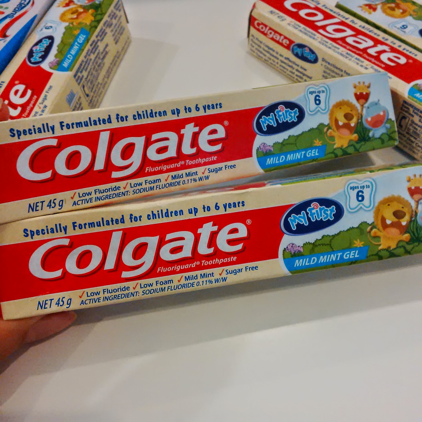 Curiosity Kills fluoridated or non fluoridated toothpaste?