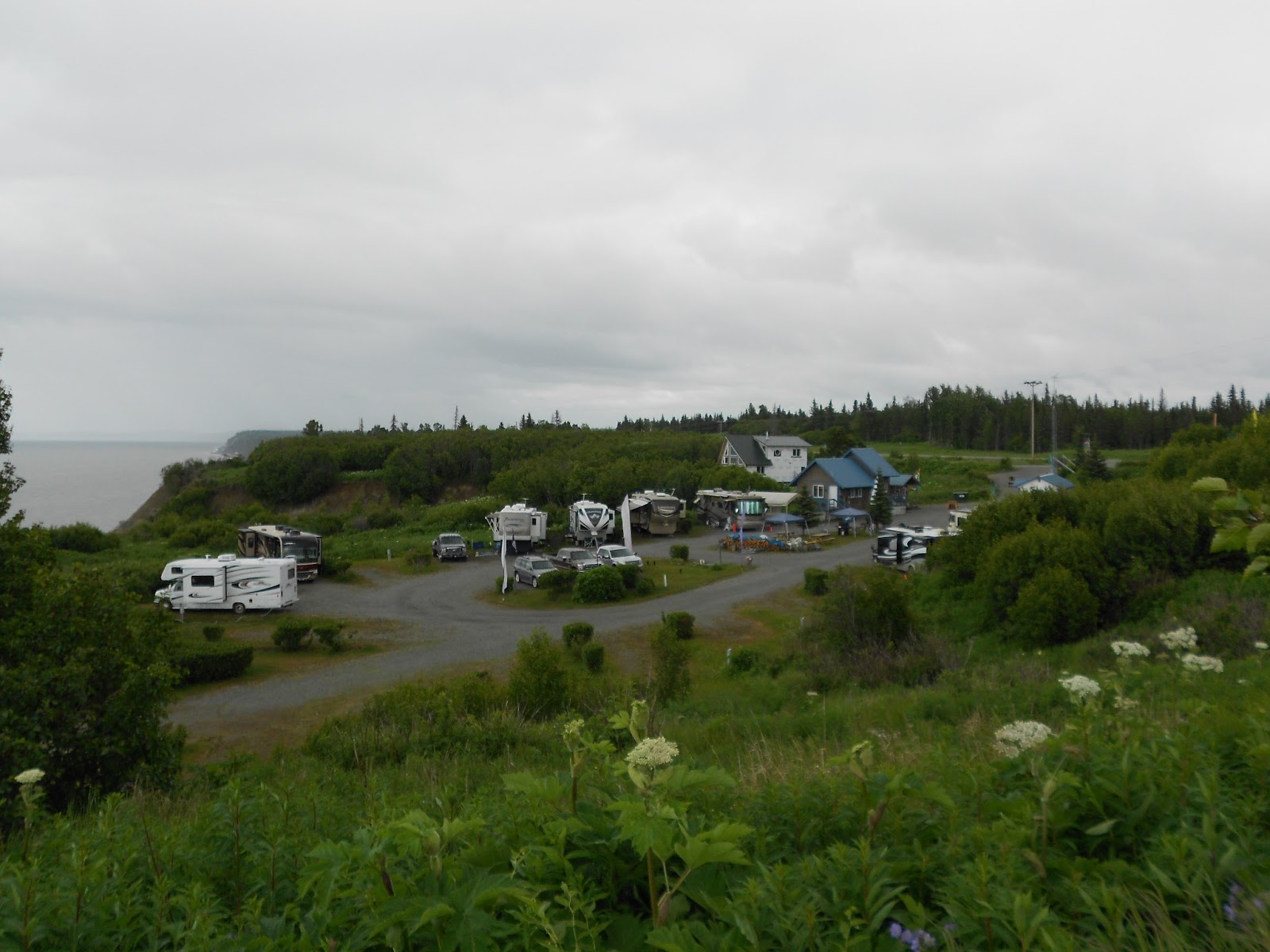 Hall's America Experience Ninilchik Scenic View RV Park