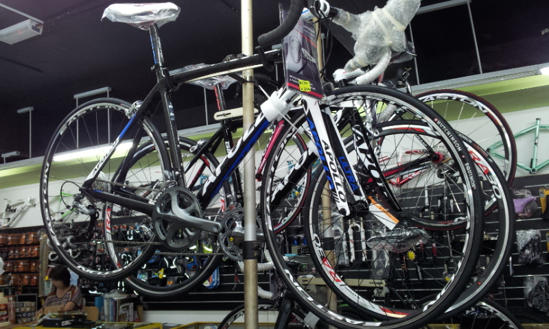 apollo evolution mountain bike price