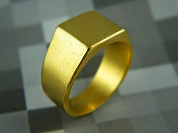 gold square signet ring