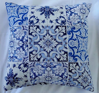 Baú da Nilda, Carteiras e clutches malas almofadas