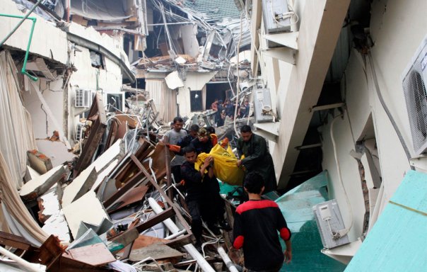 Welcome To M Hidayahtullah Blongspot Sejarah Gempa Bumi Terdahsyat Abad Ke 20 21