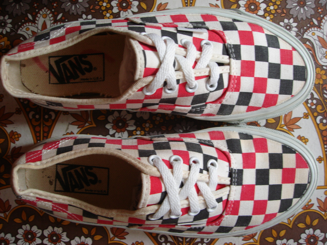 theothersideofthepillow: vintage VANS checkerboard print style #44 authentic MADE IN USA US5.5 1990's