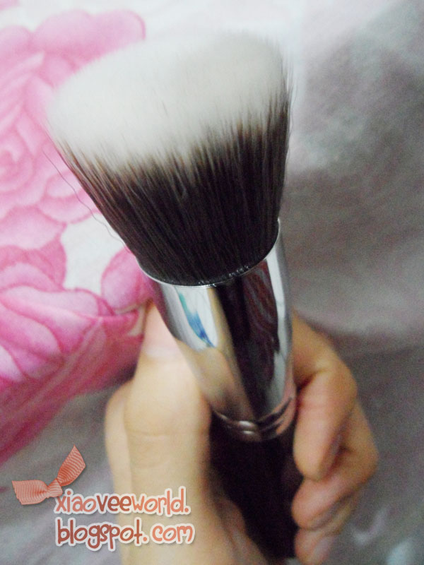 Xiao Vee Indonesian Beauty Blogger Sigma F80 Flat Top Brush [Review]