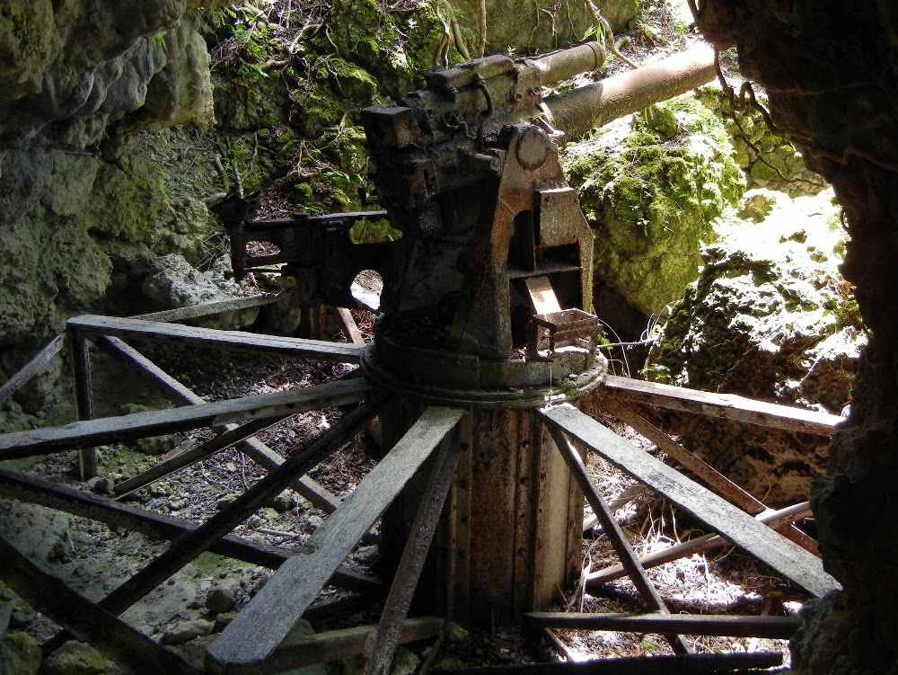 April 2013 - Remembering the past in Peleliu | Where are ...