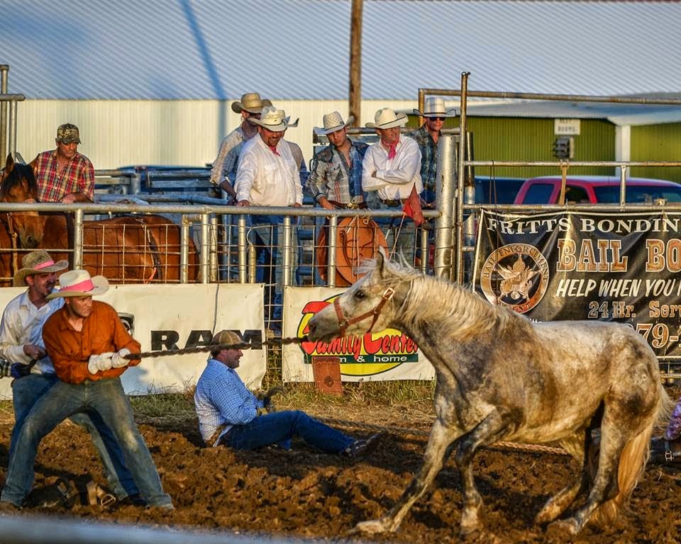 MidAmerica pics Butler Saddle Club Rodeo Highlights 2014