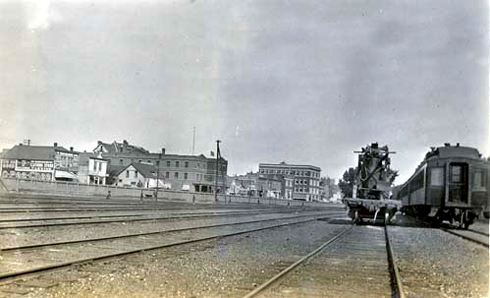 medicine hat train station 1912 tracks ca