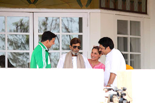 Rajesh Khanna gets discharged from hospital-news in pics