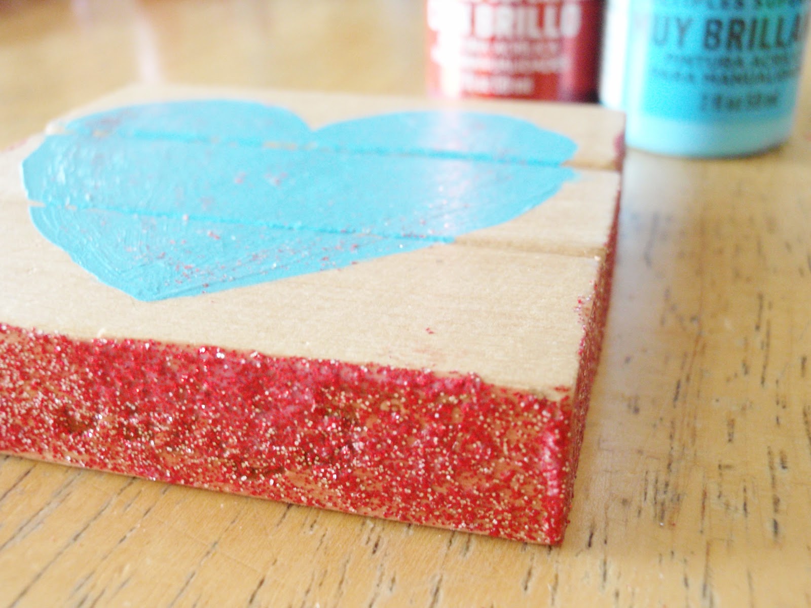 Kid’s Craft Wooden Wall Decor{A Creative Cookie} The CSI Project