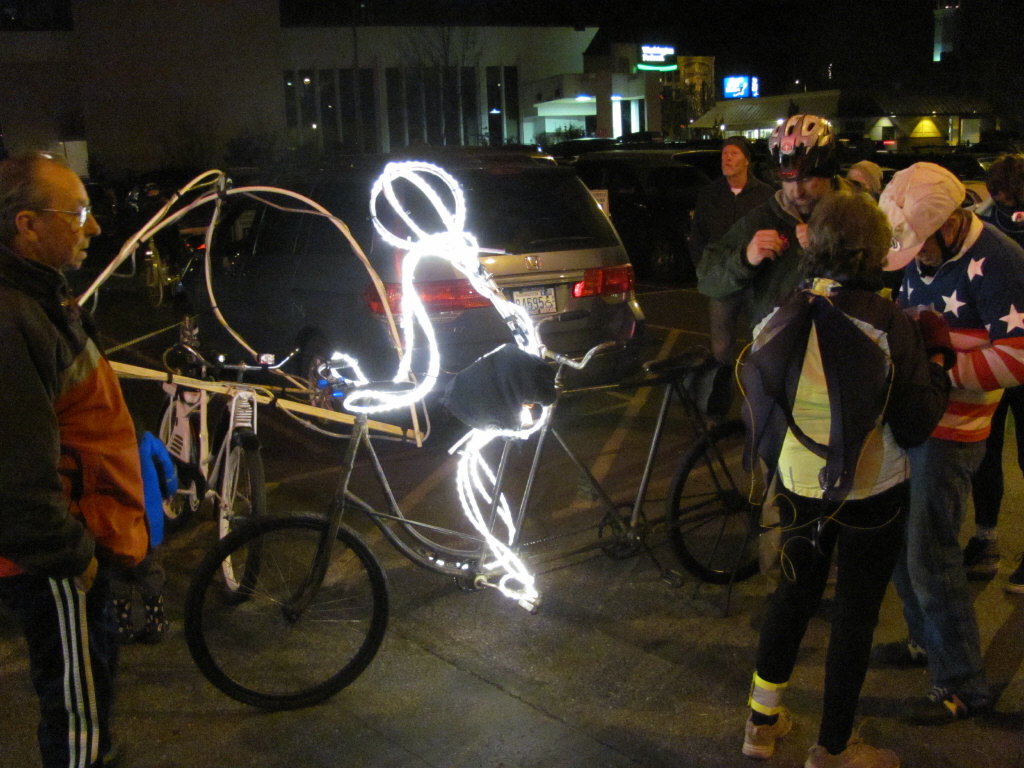 Editorials from Theslowlane Some pictures of December 2 lighted bike