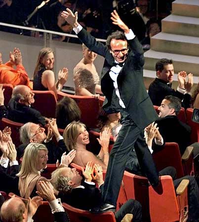 Những khoảnh khắc ấn tượng nhất tại Lễ trao giải Oscar Những khoảnh khắc ấn tượng nhất tại Lễ trao giải Oscar