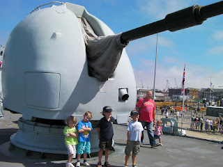 4.5 inch deck gun turret 