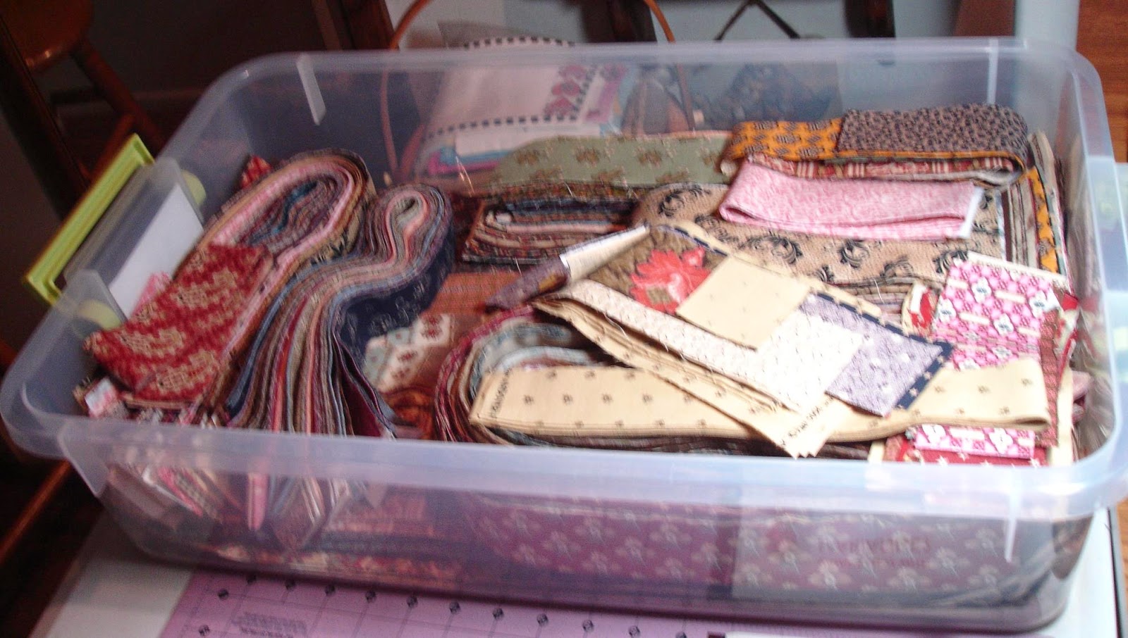 Subee Sews Quilts Working on the Libby's Log Cabin quilt.