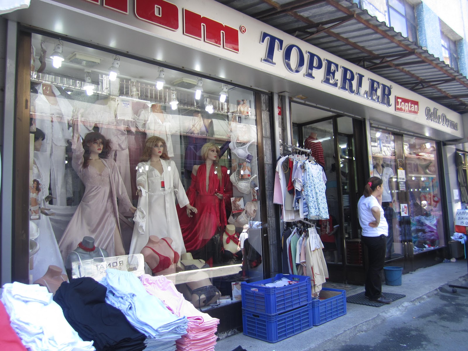 Sahinler Ic Giyim Eminonu Fabrika Satis Magazasi Toptan Perakende Fabrika Satis Magazasi