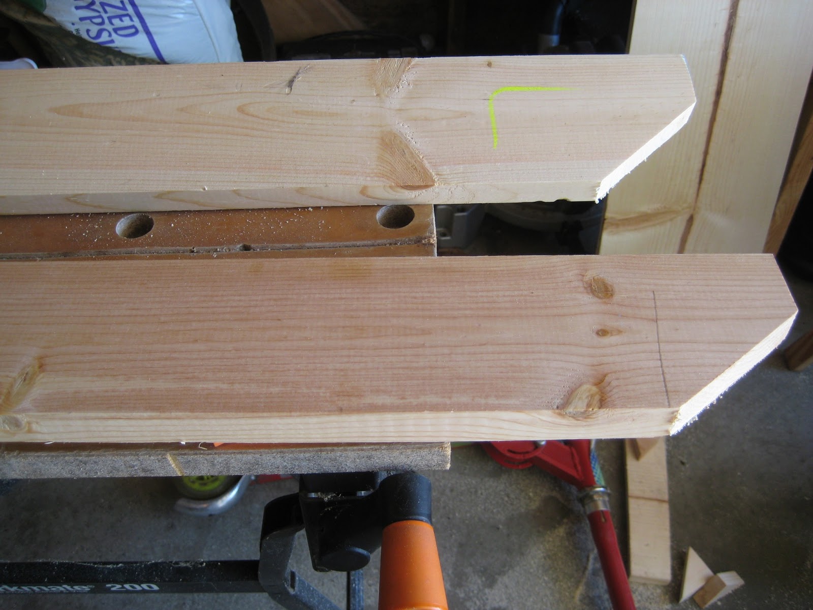 Happy At Home: A Simple Garden Bench