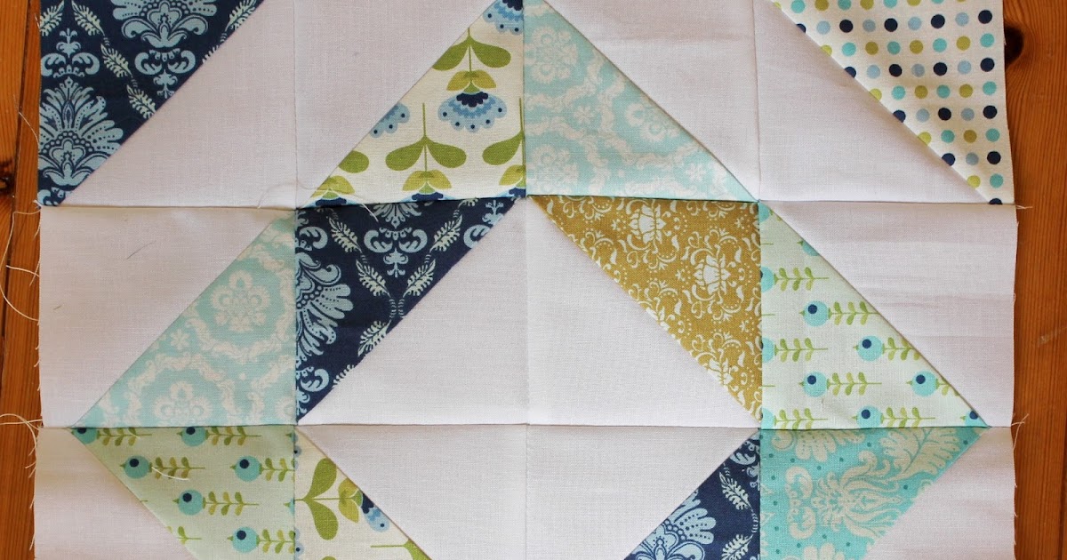 Fluffy Sheep Quilting: Sew Bee Blissful April Block