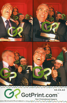 GotPrint employees photo booth picture in silly hats