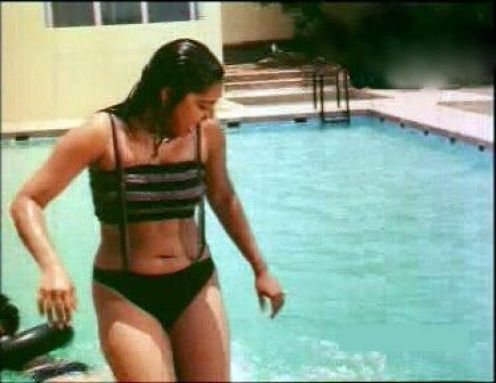 vidya balan fetty tigh and ass in panty handjob cumshot gif