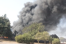 Incêndio `ameaça´ emissor provincial da Rádio Moçambique