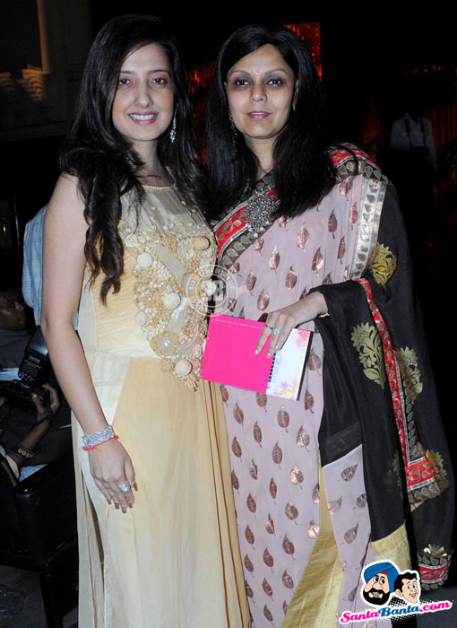 Amy Billimoira and Aaradhana Somany - (12) - Couture Naturally - Silhouettes-2012 Fashion show