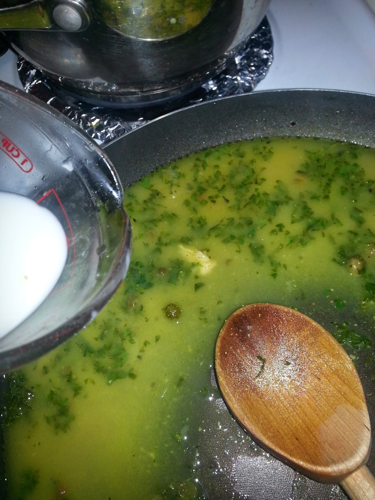 Freckles 'n' Family Chicken in Lemon & Parsley Sauce