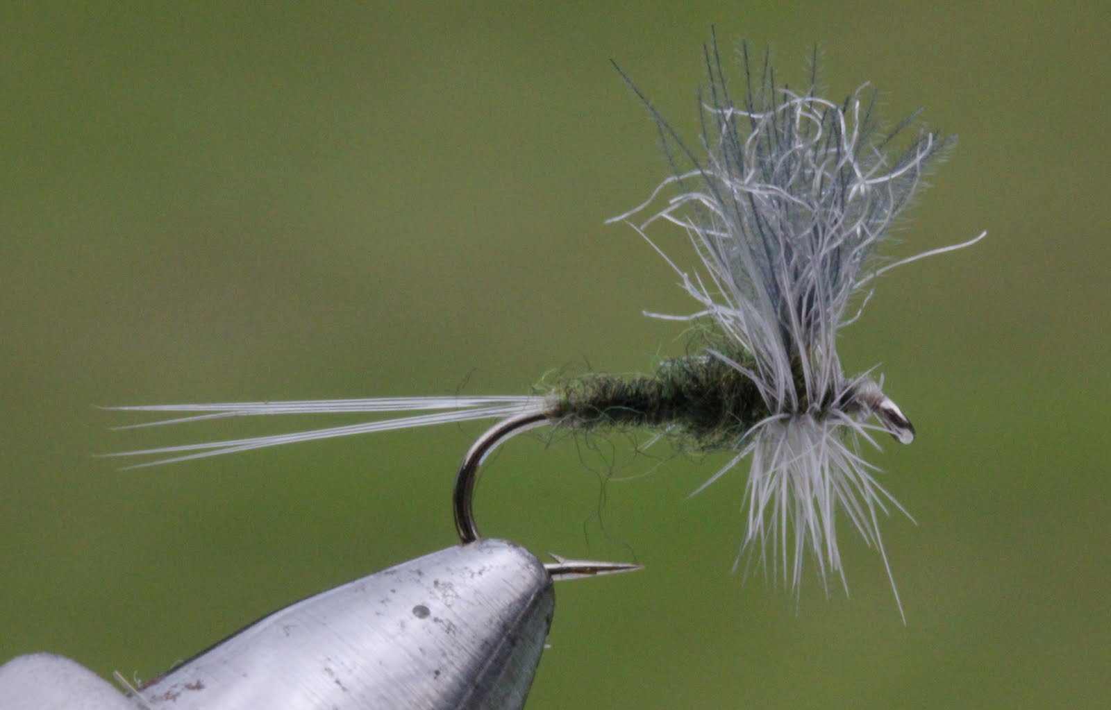 Fly Fishing and Fly Tying Blue Wing Olive using Zelon and CDC for wing