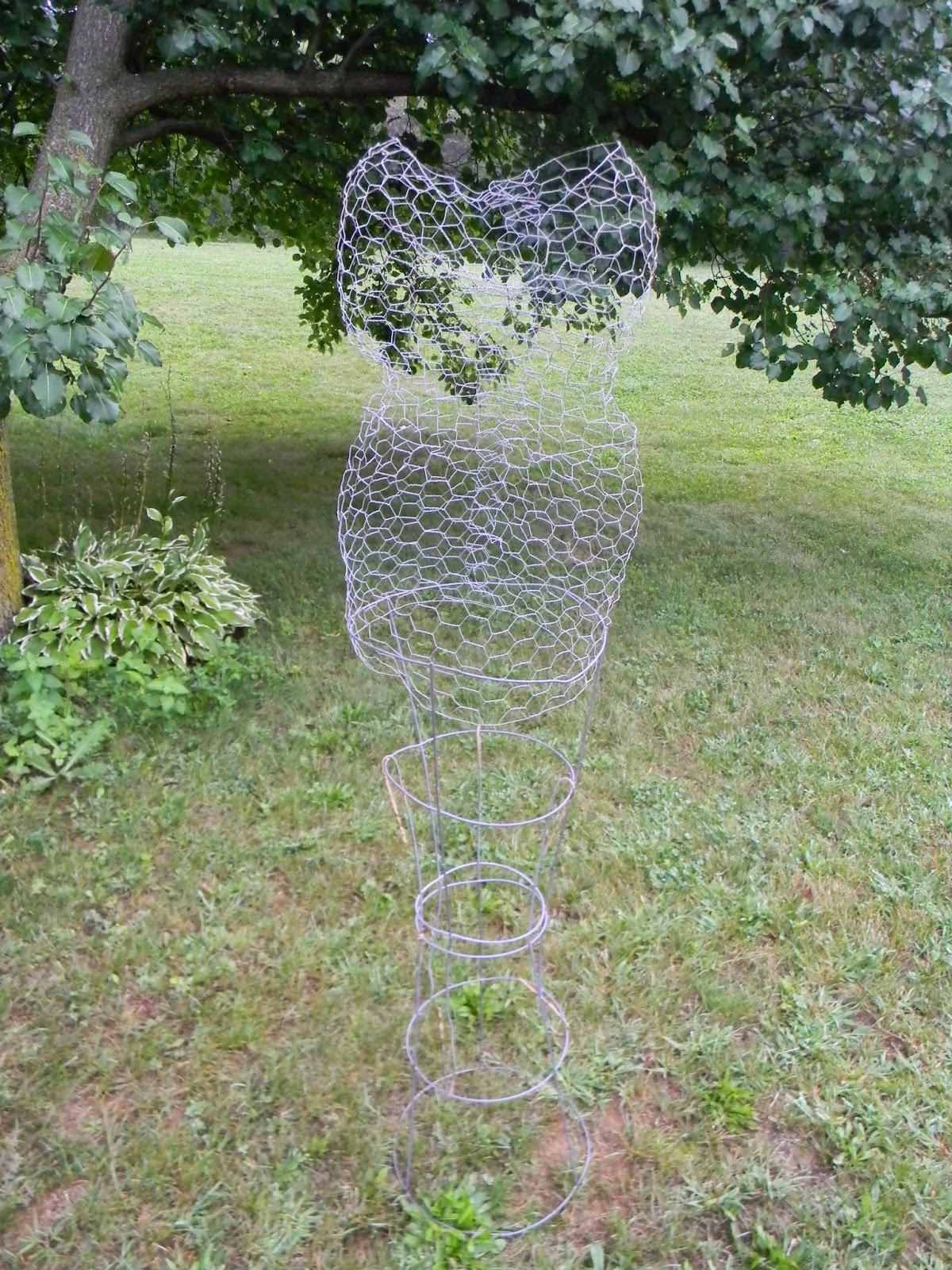 Artistic Endeavors 101 A Dress Form from Old Chicken Wire...