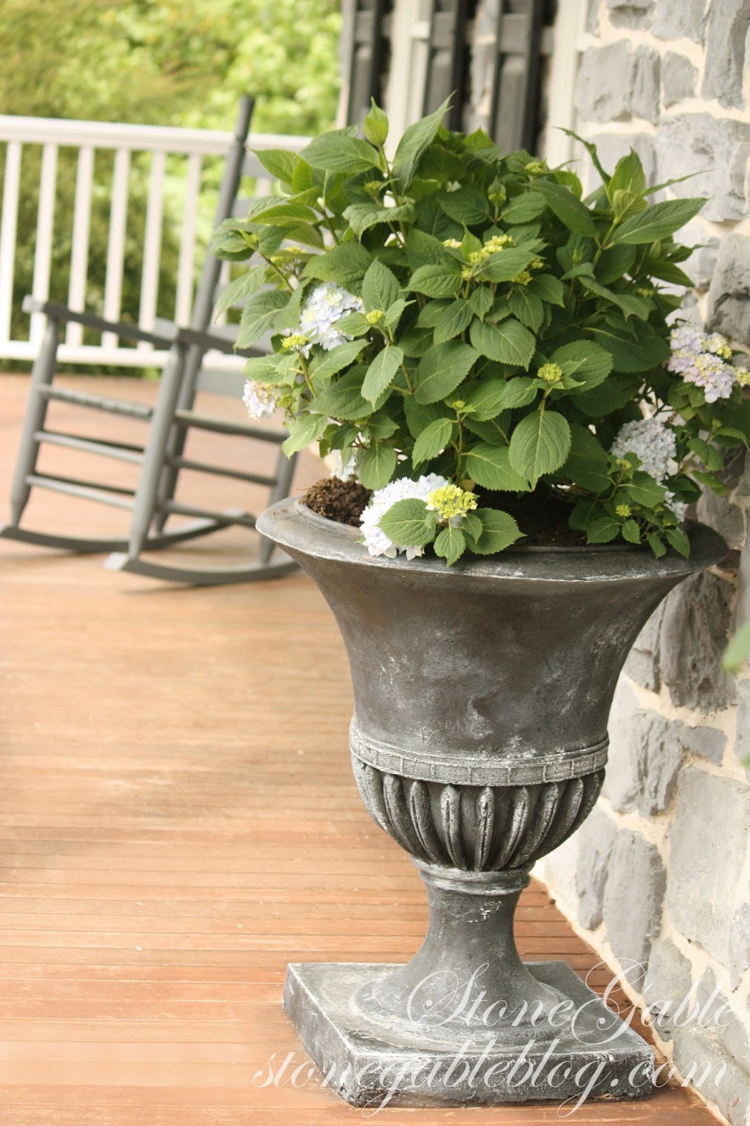 AGING URN WITH PAINT StoneGable