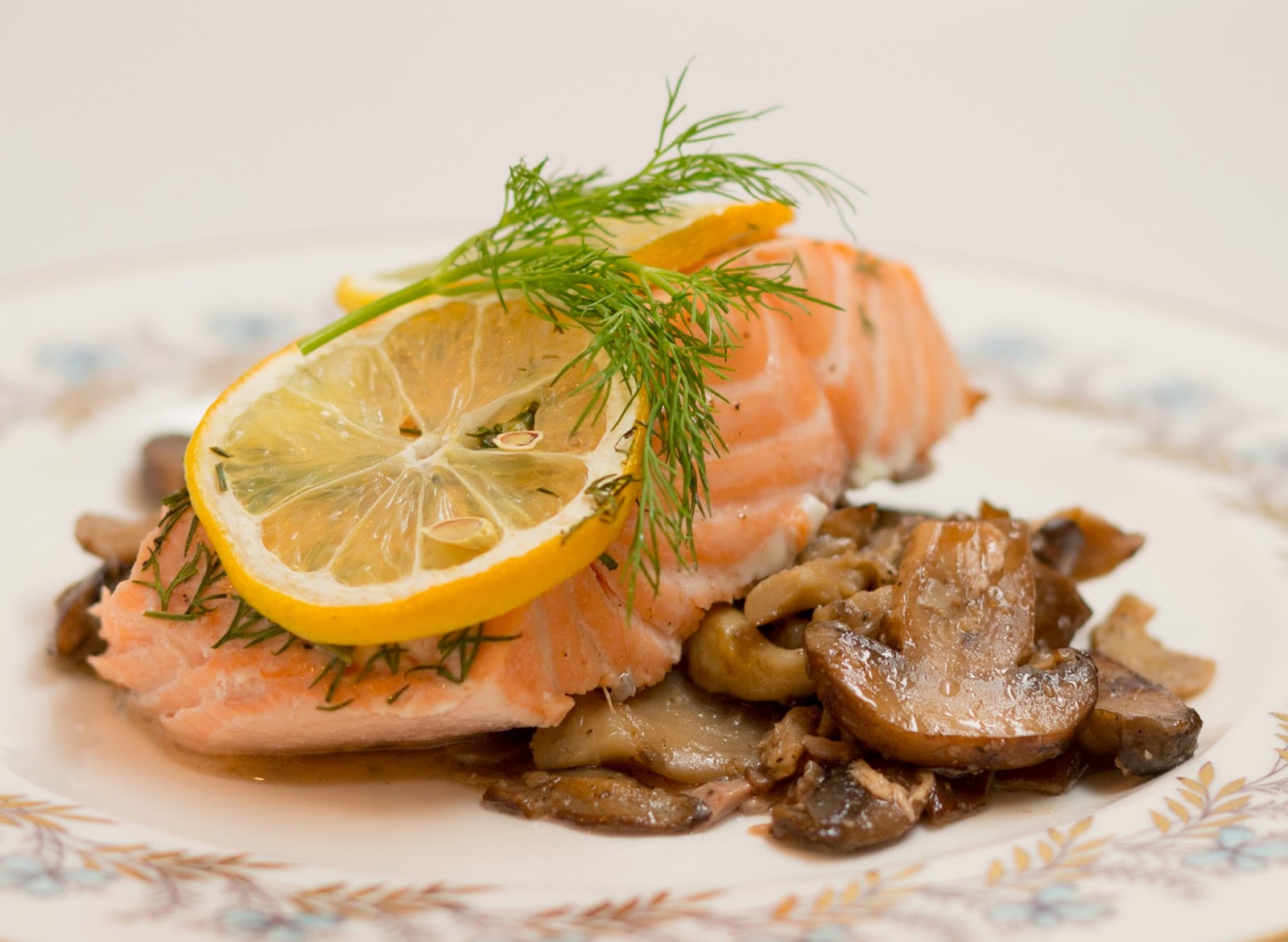 Straight to the Hips, Baby Healthy Roasted Salmon with Sauteed Mushrooms