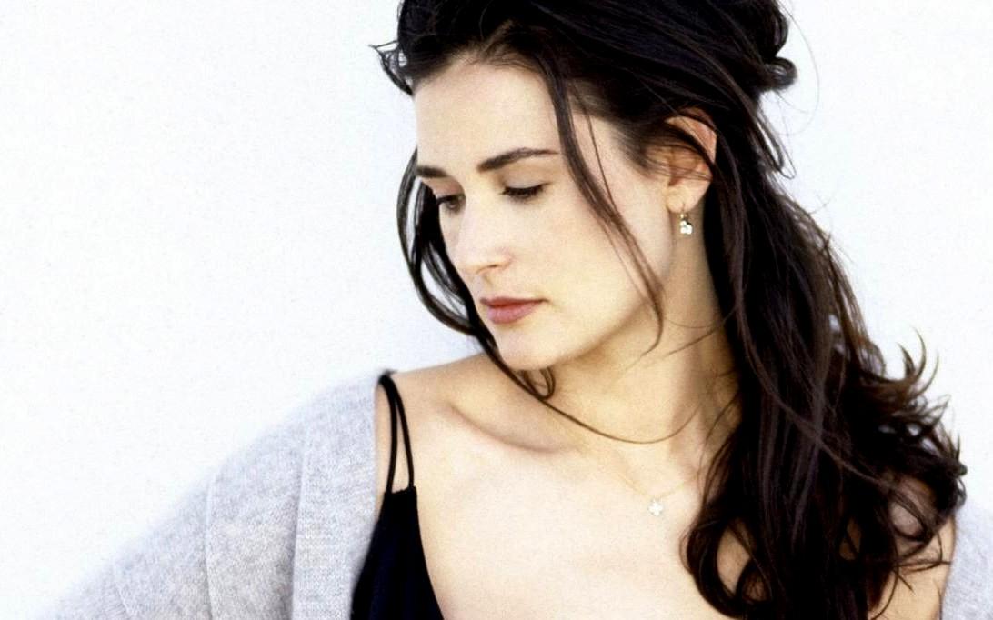Demi moore hot picture