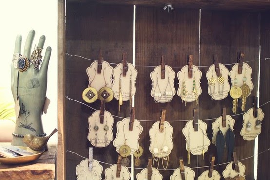 Earrings Everyday: Booth Display Ideas