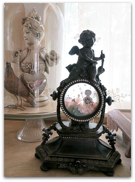 Www.victorian trading company Soft Surroundings offers stylish, luxurious & comfortable women's clothes for every size. Find beautiful shoes and jewelry to match. Feel your best in the softest fabrics from Soft Surroundings.