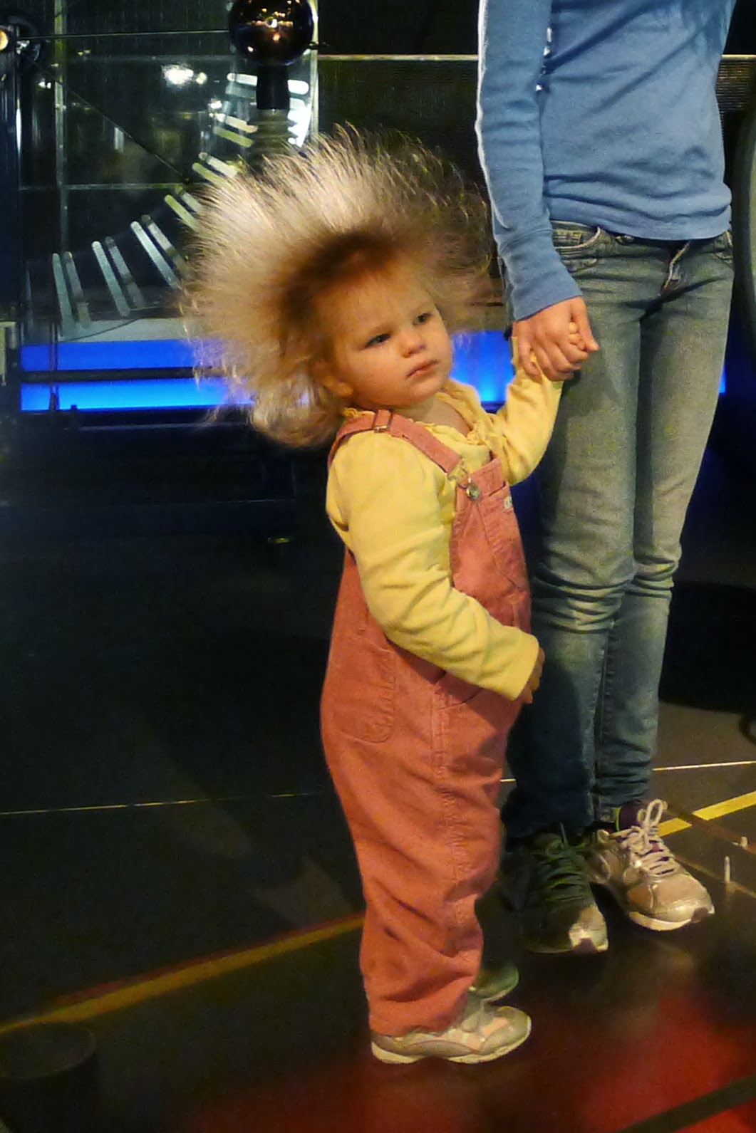 Six In Switzerland Techno Birthday Rama