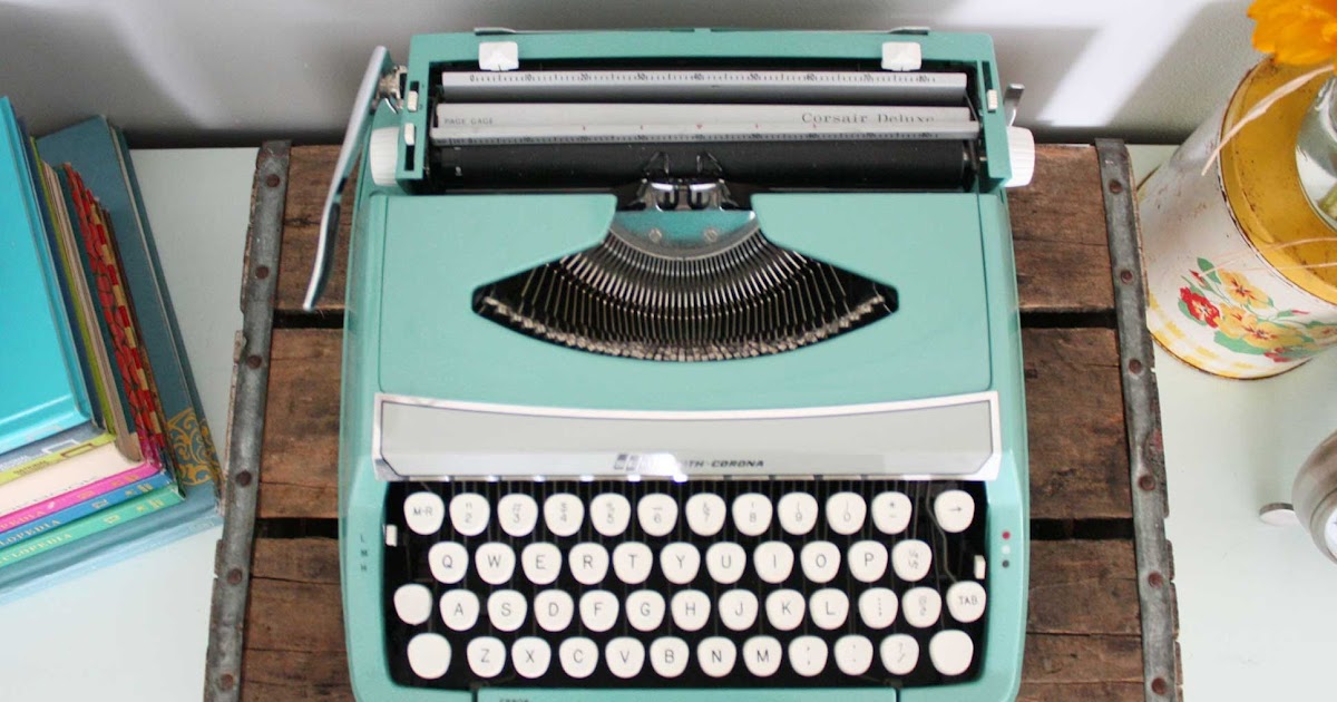 Something to be Found Goodwill DIY Project 10 Typewriter