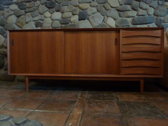 Das Funk Chalet Danish Modern Credenza By Arne Vodder For Sibast