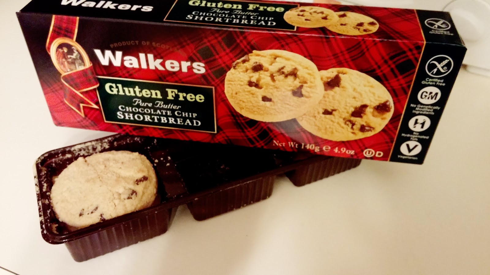 PB & J Pie with Walkers GlutenFree Shortbread Cookie Crust